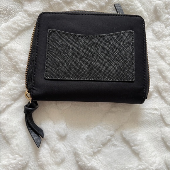 Kate Spade nylon zip around wallet - Picture 4 of 6